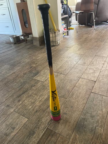 Victus Pencil hybrid USABat Certified Bat (-10) 16 oz 26" (Used)