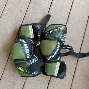 Senior Small Warrior Alpha Pro Elbow Pads (Used)