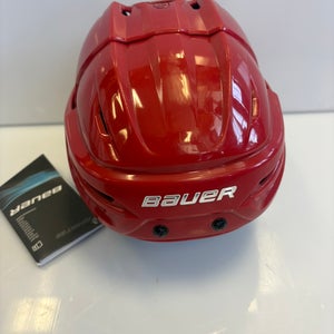 Small Bauer Re-Akt 95 Helmet (New)