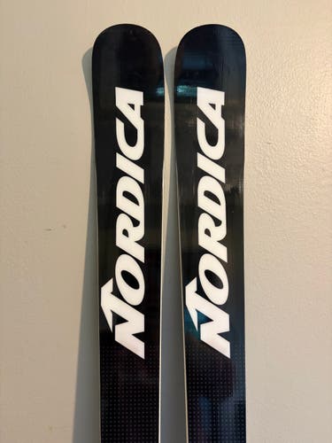 188 cm Nordica Dobermann GS WC Skis With Bindings Max Din 16