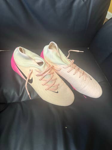 Pink Men's Size M 8.5 (W 9.5) Nike Phantom Luna Elite Molded Cleats Cleats (Used)