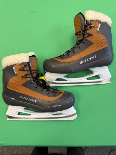 New Bauer Whistler Hockey Skates | Size 9