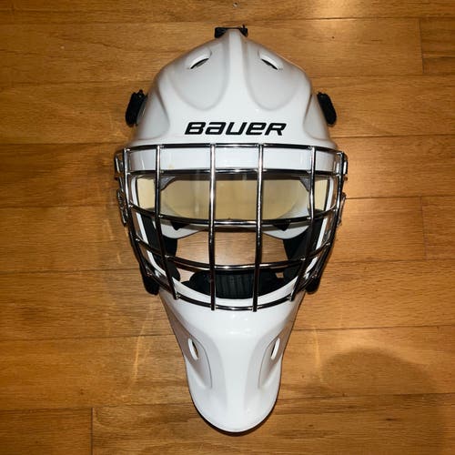 BAUER NME3 SR SENIOR GOALIE MASK HELMET  WHITE 7-7.5 size medium