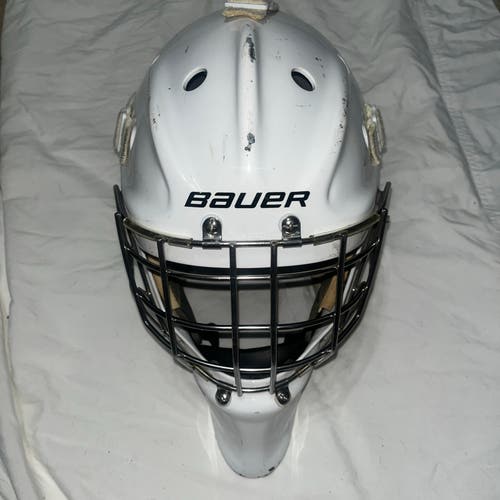 BAUER NME3 SR SENIOR GOALIE MASK HELMET  WHITE 7-7.5 size medium