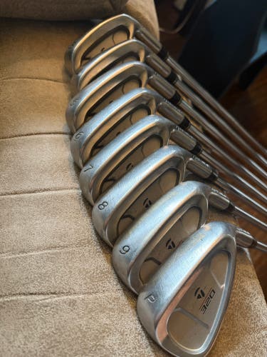 Men's 2001 TaylorMade 320 Right Handed Iron Set Stiff Flex (Used)