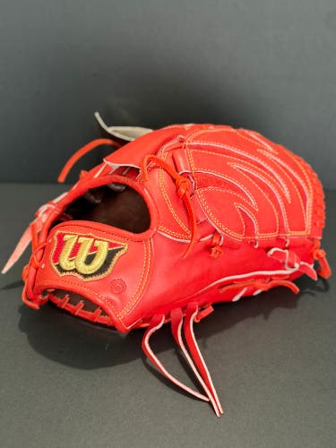 Rare Japanese Wilson Staff 1W model RH Pitcher's Baseball Glove 11.75" (New)
