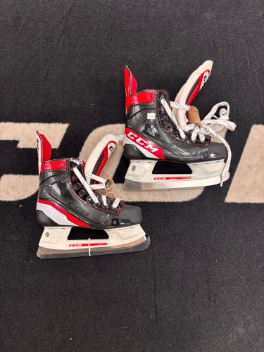2021 CCM JetSpeed Youth Hockey Skates Regular Width 12 (New)