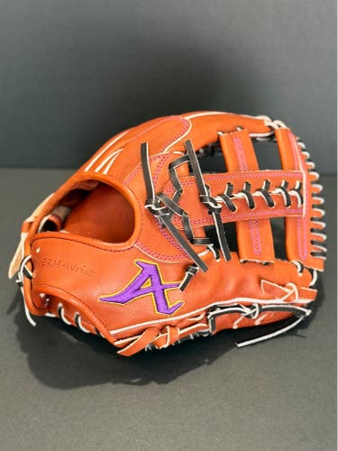 Rare Japanese Atoms NWOT MIJ X-03 model RH Infield Baseball Glove 11.5" (New)