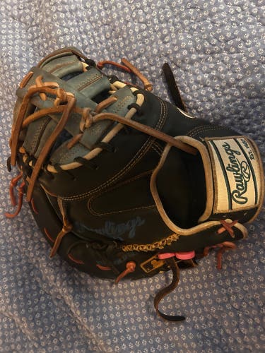 2025 Rawlings Heart of the Hide RH First Base Baseball Glove 12.75" (Used) better baseball exclusive