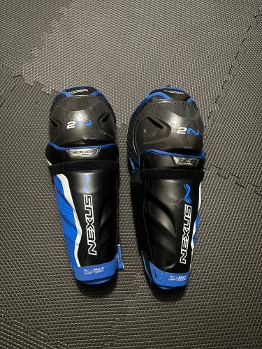 Senior Bauer Nexus 2N 14" Shin Pads (Great Condition)