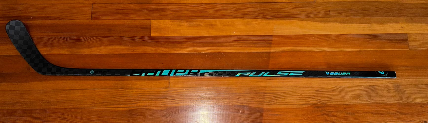 Senior Bauer Pulse Right Handed Hockey Stick P92 87 Flex (Used)
