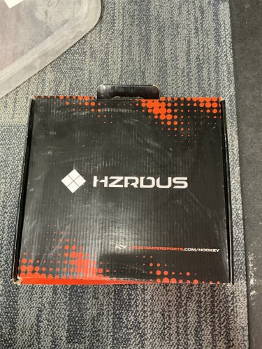 2023 True HZRDUS 7x Hockey Skates Wide Width 7 (New)