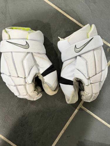 Nike Vapor Pro Lacrosse Gloves (Used)