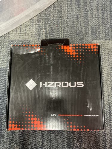 2023 True HZRDUS 7x Hockey Skates Wide Width 8 (New)