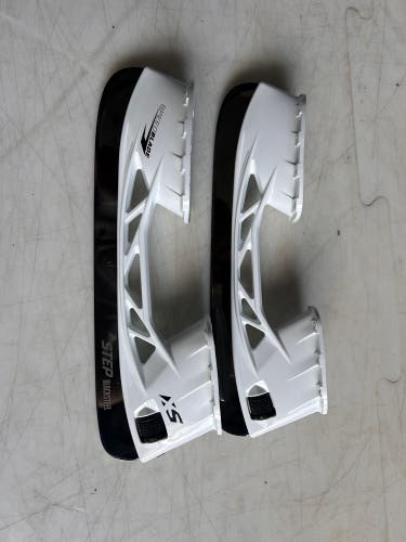 CCM SB XS With Blacksteel 263 mm (New)