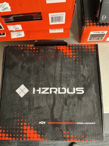 2023 True HZRDUS 5x Hockey Skates Regular Width Size 1.5 (New)