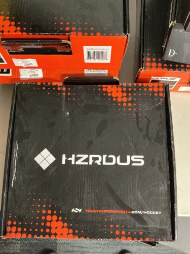2023 True HZRDUS 5x Hockey Skates Regular Width Size 3 (New)