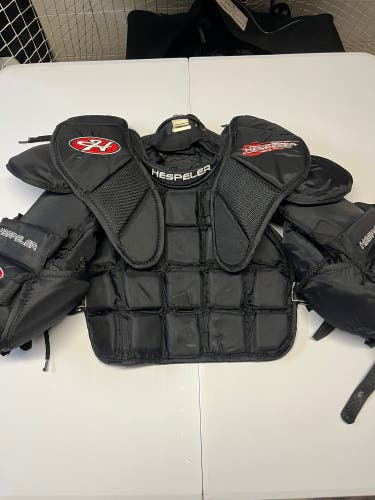 Medium Hespeler Goalie Chest Protector (Used)