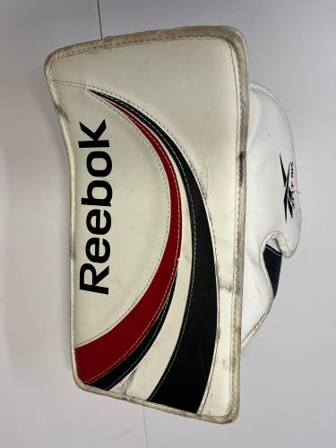 Reebok Lefevre 9K Right hand Blocker (Used)