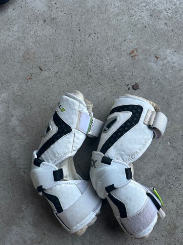 Medium/Large Adult STX Cell V Arm Pads (Used)