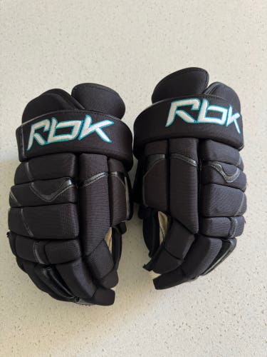 Reebok 4-Roll Pro Gloves 14" Pro Stock (Used)