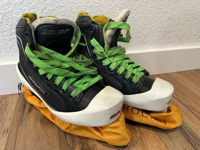 2010 Bauer Supreme One60 Hockey Goalie Skates Size 3 (Used)