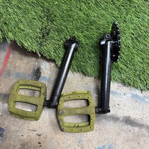 Kink Industries BMX Black Bike Crank, green Merritt Pedals(Used) FREE SHIPPING IN US