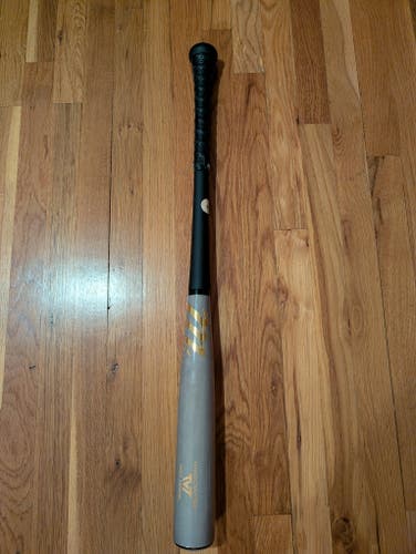 Marucci TVT Maple Bat 32" 29oz (-3) (New - slight scratch on knob)