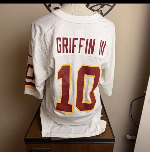 NFL Washington Redskins Nike Onfield Robert Griffin III #10 Size S Very Clean (Used)