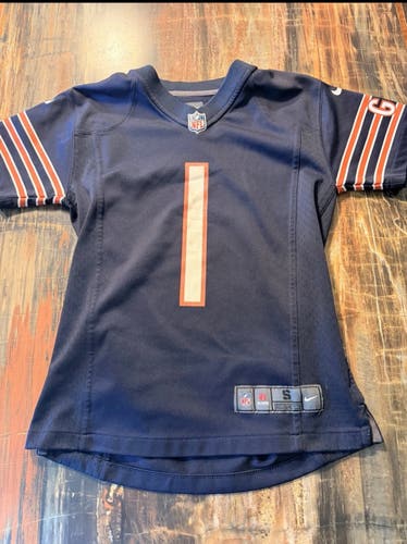 Nike NFL Chicago Bears Justin Fields #1 Football Jersey Youth Small (Used)