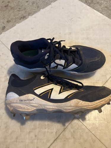 Men's Size 11.5 Adult New Balance 3000v7 Baseball Cleats (Used)