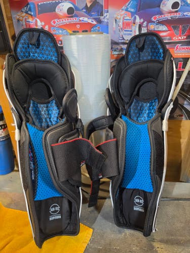 Senior CCM Jetspeed FT8 Pro 15" Shin Pads (Used)