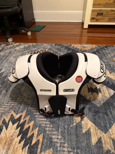 Medium Adult Battle Defender Shoulder Pads (New)