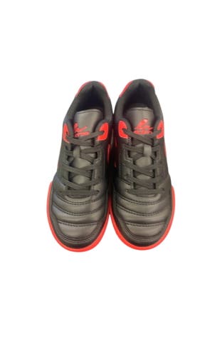 Elatto Youth Soccer Shoes Black/Red Size 13 indoor shoes