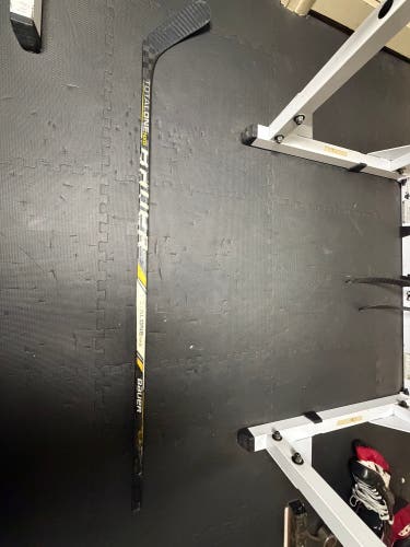 Senior Bauer TotalOne NXG Right Handed Hockey Stick PM9 87 Flex (Used)
