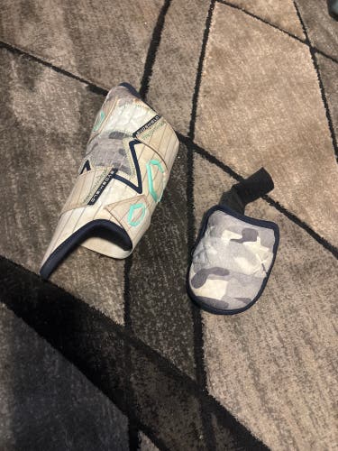 Senior EvoShield Leg guard Shin Guards (Used)