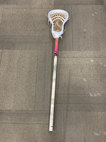 Used Maverik CHARGER SHAFT W/ STRINGKING SHAFT Men Atk/Mid Complete Stick White 11614-S000241295