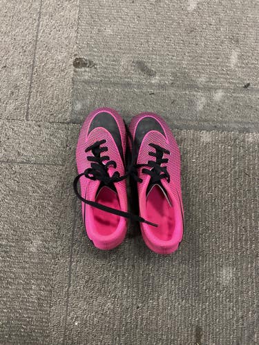 Used Nike Soccer Cleats Pink Senior 5 11614-S000241217