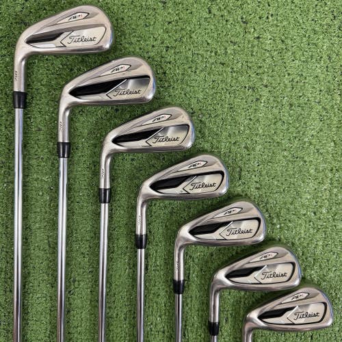 Titleist AP1 718 Iron Set 5-PW 48 AMT Black R300 Regular Flex Left Handed