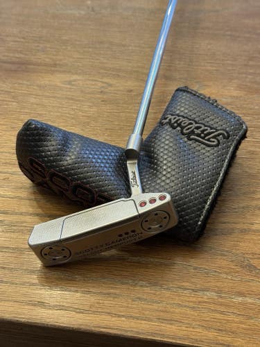 Titleist Scotty Cameron Select Newport 2 Putter (34)