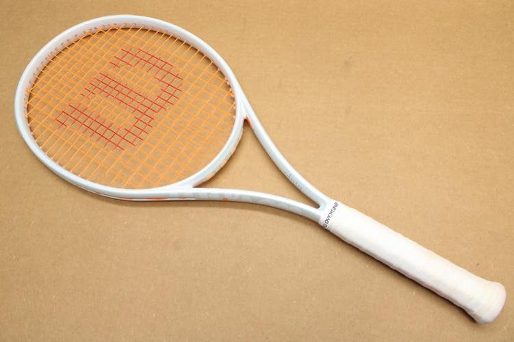 WILSON SHIFT 99 (300g) VER 1 TENNIS RACQUET (4 1/4) WILSON DEALER DEMO