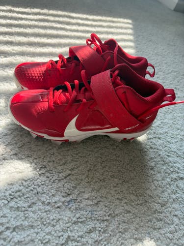 Red Kid's 6.5Y (Big Kids / Youth) Youth Nike Low Top FastFlex Molded Cleats (Used)