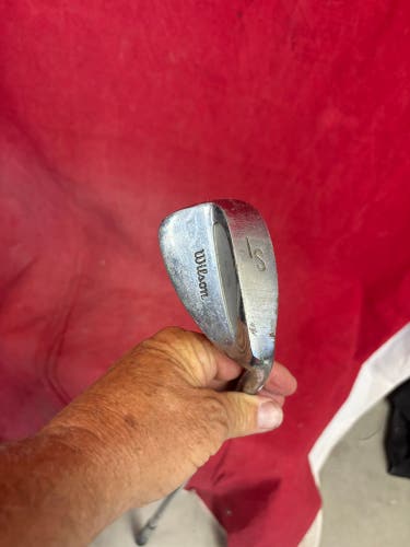 Golf iron SW: Men's Wilson 9 Iron Right Handed Regular Flex Steel Shaft (Used)