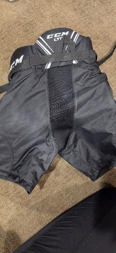 Youth Medium CCM LTP Hockey Pants (Used)