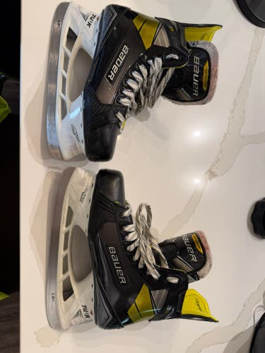 2020 Bauer Supreme 3S Hockey Skates 9.5 (Used)