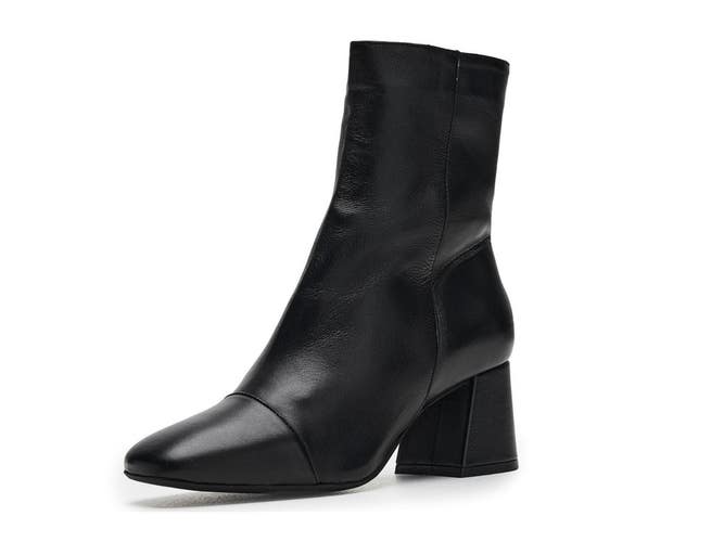 Free People Wisteria Women's US 7.5 M Black Leather Cap Toe Ankle Boots ZOGG2849