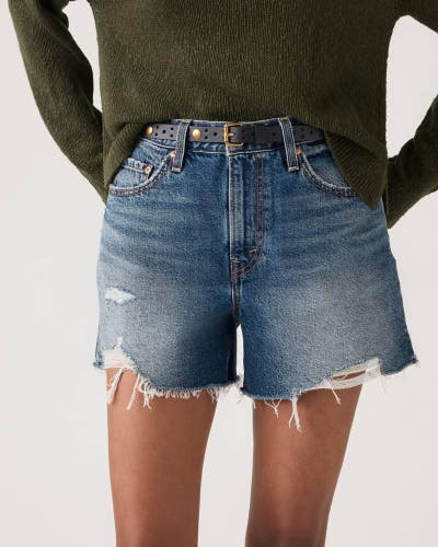Levi's Ribcage Shorts Womens 30 Blue Denim Cotton Frayed Hem Relaxed Fit JAX1927