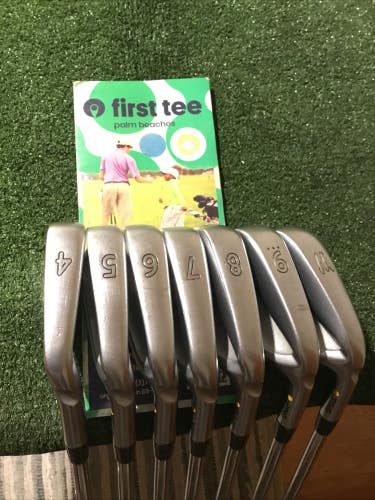 Ping iBlade Yellow Dot Irons Set (4-PW) Stiff S300 Dynamic Gold Steel (+1 Inch)
