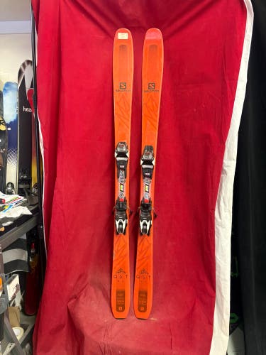 Skis: Salomon QST 85 all-mountain skis, 169cm. 
Bindings: Salomon 
Binding range: 260-388mm
85C, 16M