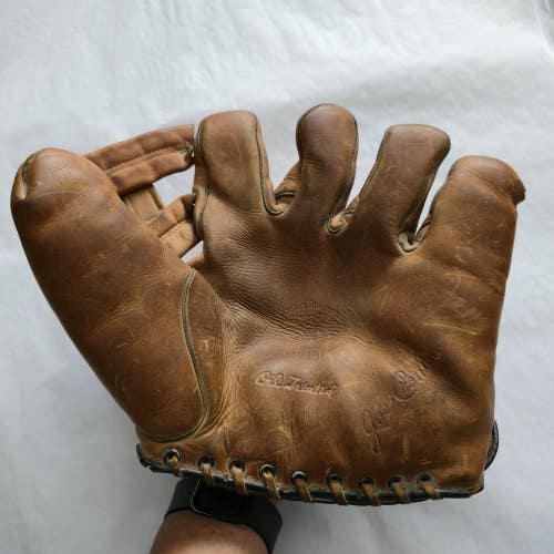Draper Maynard Joe Cronin DG21 Vintage Baseball Glove Split Finger 1940s D&M